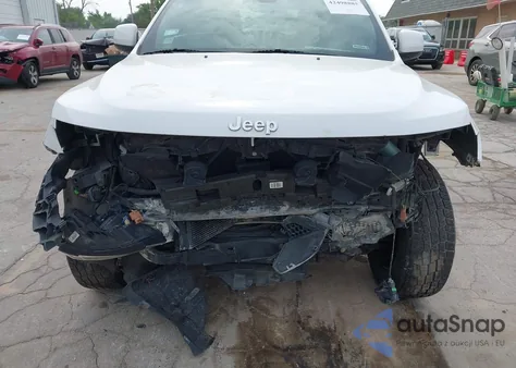 2020 Jeep Grand Cherokee Laredo E 4X4 z USA, uszkodzony, nr VIN 1C4RJFAG8LC109733